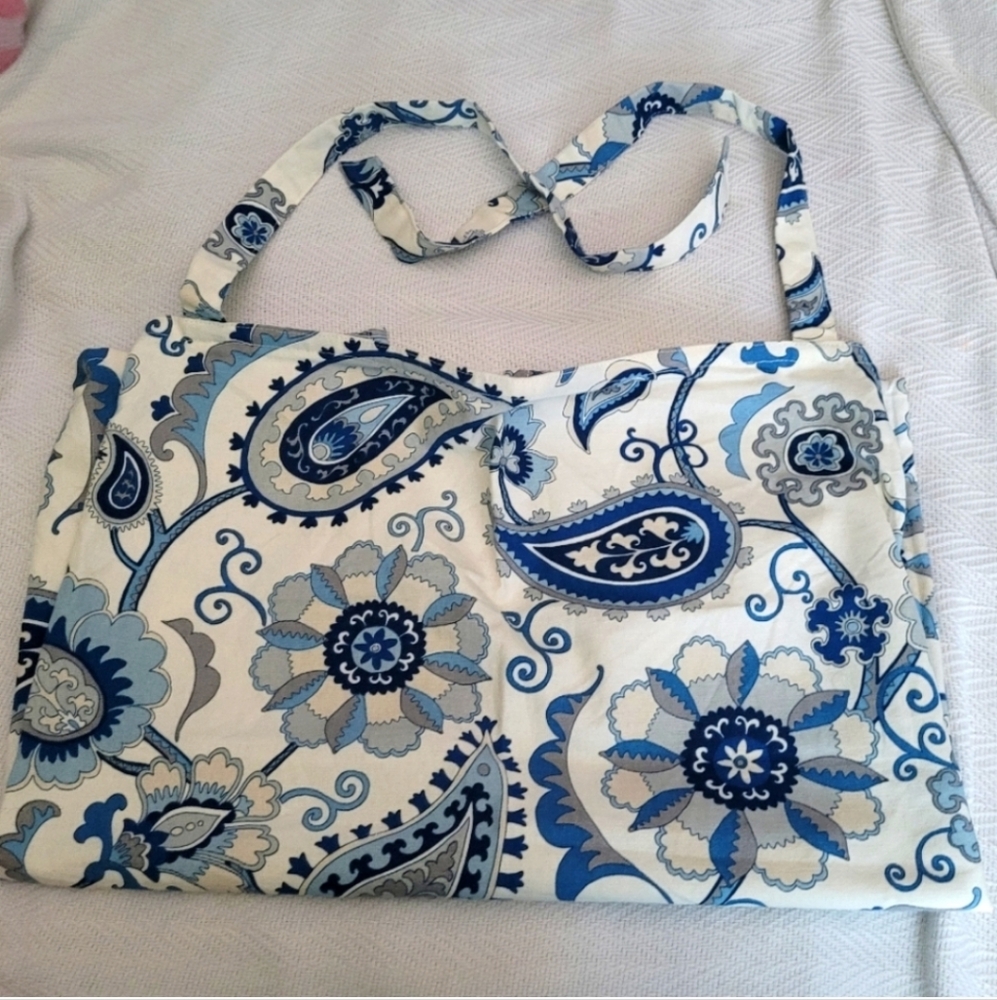 Wired Nursing Cover